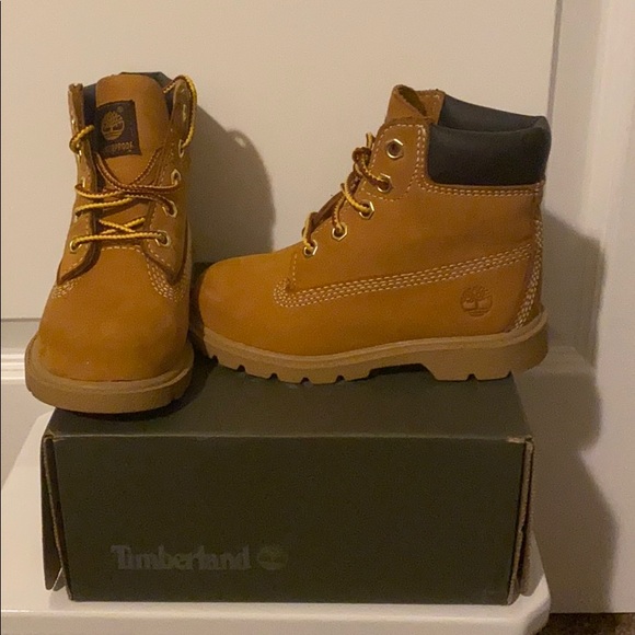 Timberland Boots - Picture 5 of 6